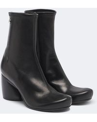 Loewe - Oval Leather Ankle Boots - Lyst