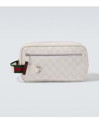 Gucci - Gg Supreme Toiletry Bag - Lyst