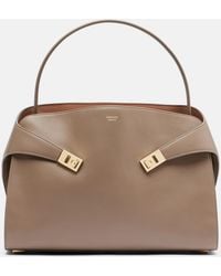 Ferragamo - Hug Soft Medium Leather Shoulder Bag - Lyst