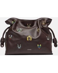 Loewe - X Louis Wain Clutch Flamenco Medium Aus Leder - Lyst