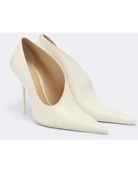 Victoria Beckham - Sloane Leather Pumps - Lyst