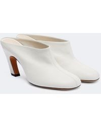 Le Monde Beryl - Mica Leather Mules - Lyst