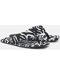 The Attico - Indie Zebra-Print Satin Thong Sandals - Lyst