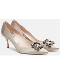 Roger Vivier - Flower Strass 65 Embellished Satin Pumps - Lyst