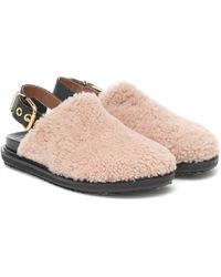 Marni Slingback-Slippers aus Shearling in Pink Damen Schuhe Flache Schuhe Pantoletten 