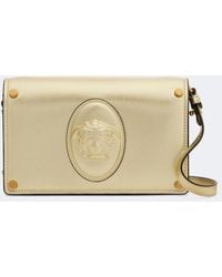 Versace - Clutch Medusa Small De Piel Metalizada - Lyst