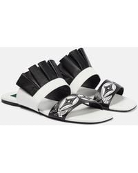 Emilio Pucci - Bestickte Sandalen aus Leder - Lyst