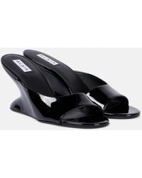 Alaïa - Curve 75 Patent Leather Wedge Mules - Lyst