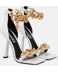 Versace - Sandales Medusa Chain en cuir - Lyst
