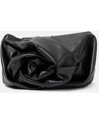 Burberry - Clutch Rose De Piel - Lyst