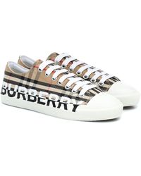 Burberry Karierte Sneakers aus Canvas - Natur
