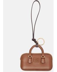 Miu Miu - Charm Para Bolso Arcadie De Piel - Lyst