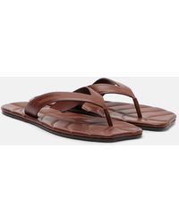 JW Anderson - Leaf Leather Thong Sandals - Lyst