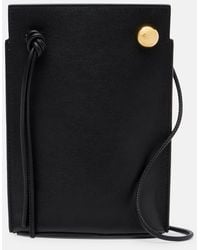 Loewe - Etui Pebble Dice Aus Leder - Lyst