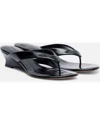 Le Monde Beryl - Micro Wedge Leather Thong Sandals - Lyst