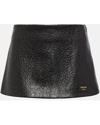 Prada - Low-Rise-Minirock Aus Leder - Lyst