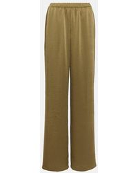 Vince - Weite Low-Rise-Hose Aus Satin - Lyst