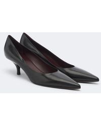 The Row - Lili Leather Pumps - Lyst