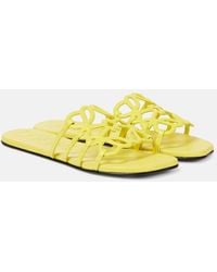 Loewe - Paula's Ibiza Pantoletten Petal Anagram Aus Leder - Lyst