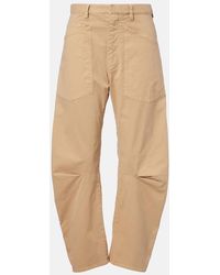 Nili Lotan - Shon Barrel-Leg Cotton Chino Pants - Lyst