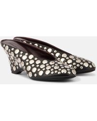 KHAITE - Cloak 75 Studded Leather Wedge Mules - Lyst
