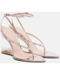 Alaïa - Invisible Leather Wedge Thong Sandals - Lyst