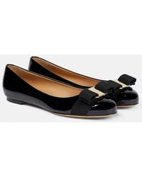 Ferragamo - Varina Patent Ballet Flat - Lyst