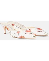 Manolo Blahnik - Mules Kifatmu 50 Aus Satin Mit Zierperlen - Lyst