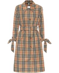 Burberry Claygate Vintage Check Trench Coat - Natural