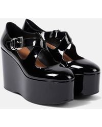 Alaïa - Criss Cross Patent Leather Wedges - Lyst