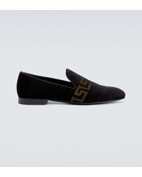 Versace Loafers Greca aus Samt - Schwarz