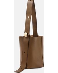 Loewe - Pebble Medium Leather Bucket Bag - Lyst