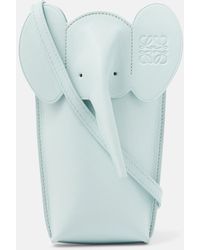 Loewe - Schultertasche Elephant Pocket aus Leder - Lyst