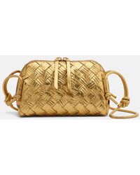 Bottega Veneta - Concert Intrecciato Metallic Leather Pouch - Lyst