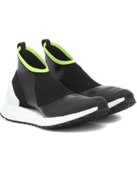 ultraboost x all terrain stella