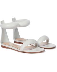 Mujer Zapatos de Zapatos planos Palas Bijoux de piel Gianvito Rossi de Cuero de color Marrón sandalias y chanclas de Sandalias planas 
