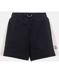 Moncler - Shorts de algodon con logo - Lyst