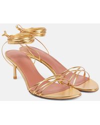 AMINA MUADDI - Sandalen Lori 60 Aus Metallic-Leder - Lyst