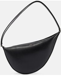 Totême - Scooped Leather Shoulder Bag - Lyst