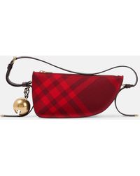 Burberry - Mini sac à bandoulière graphique rouge - Lyst