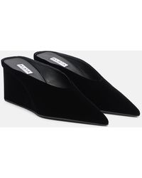 Alaïa - Cube 75 Velvet Wedge Mules - Lyst