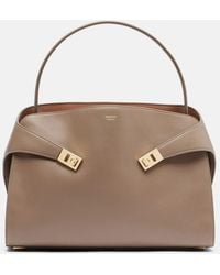 Ferragamo - Hug Soft Medium Leather Shoulder Bag - Lyst