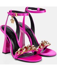 Versace Sandales Medusa Chain en satin - Rose
