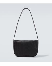 Bottega Veneta - Veneto Large Leather Messenger Bag - Lyst