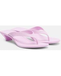Gucci - Vittoria Logo Thong Sandals - Lyst