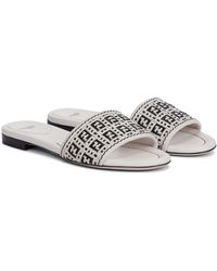 Sandalias planas Fendi de mujer: hasta el 30 % de descuento | Lyst