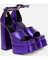 Versace - Plateausandalen Medusa Aevitas Aus Leder - Lyst