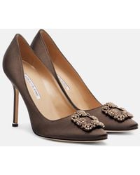 Manolo Blahnik - Hangisi 90 Embellished Satin Pumps - Lyst