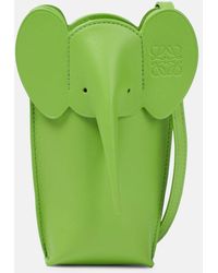 Loewe - Schultertasche Elephant Pocket aus Leder - Lyst