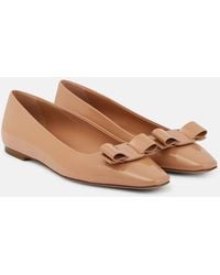 Ferragamo - Vara Bow Patent Leather Ballet Flats - Lyst